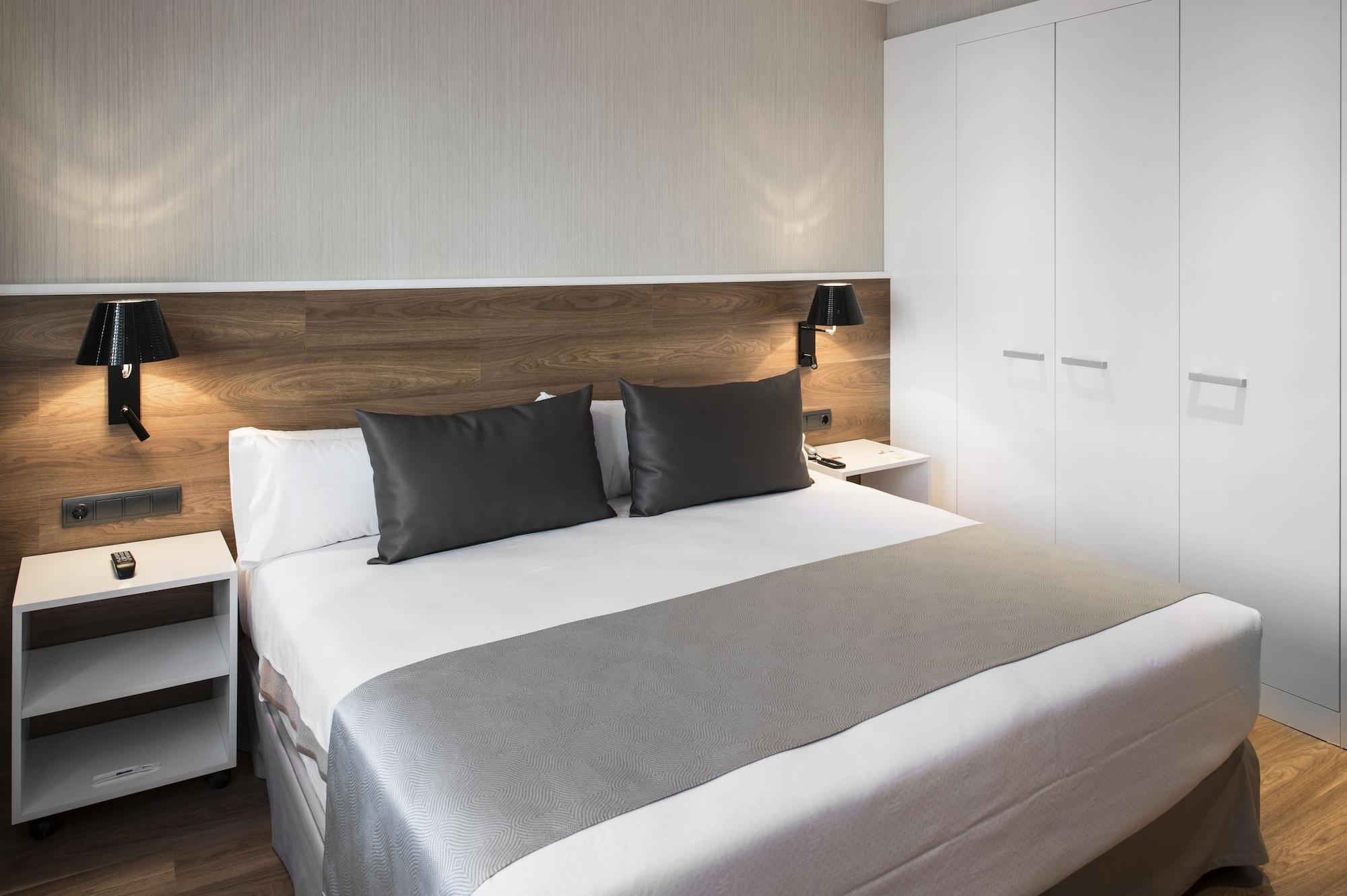 Hotel Catalonia Diagonal Centro à Barcelone Extérieur photo