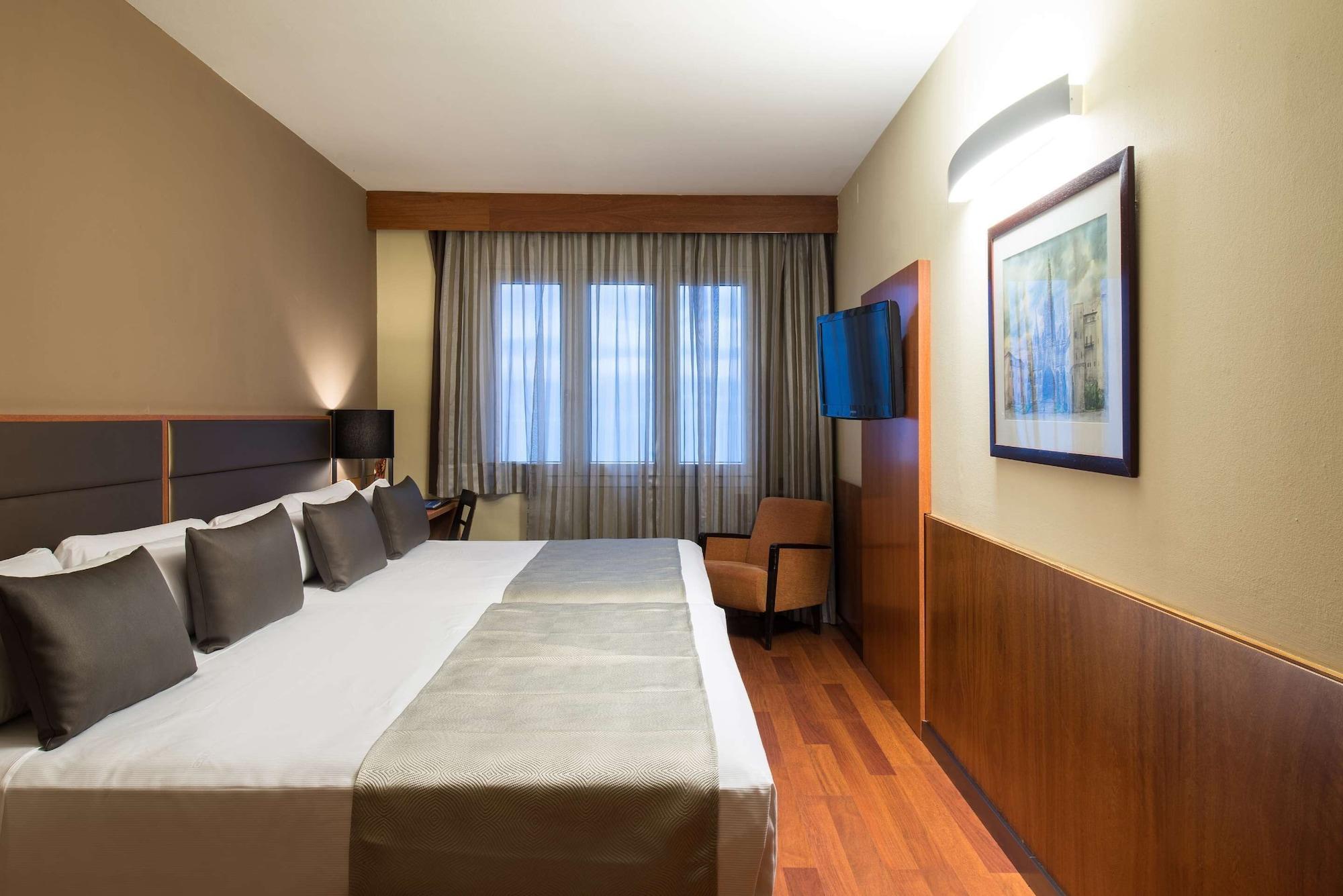 Hotel Catalonia Diagonal Centro à Barcelone Extérieur photo