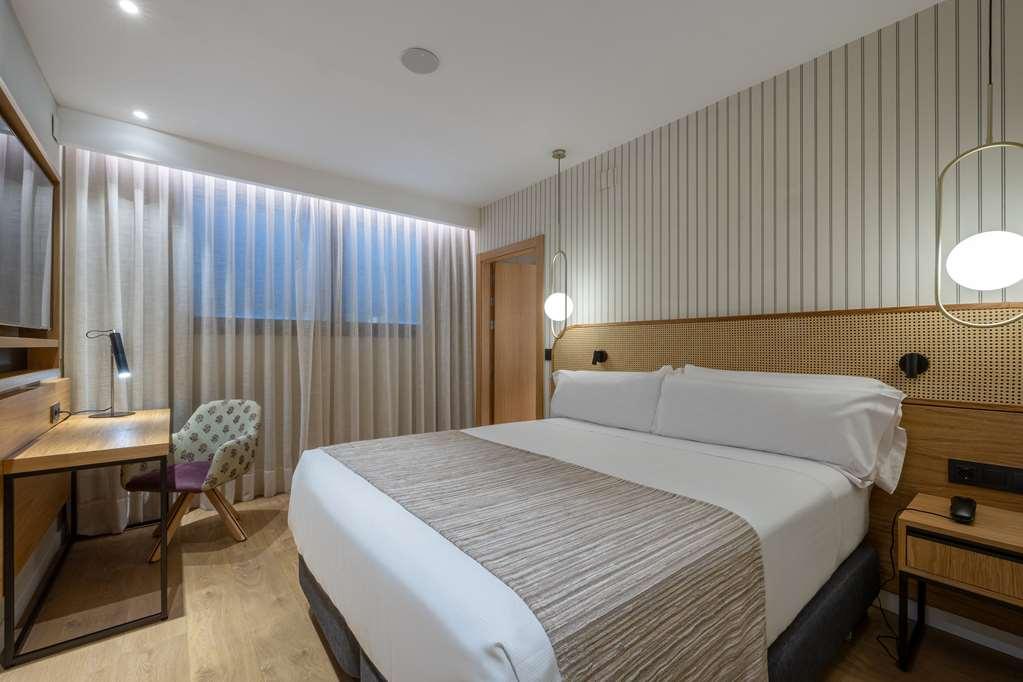 Hotel Catalonia Diagonal Centro à Barcelone Chambre photo